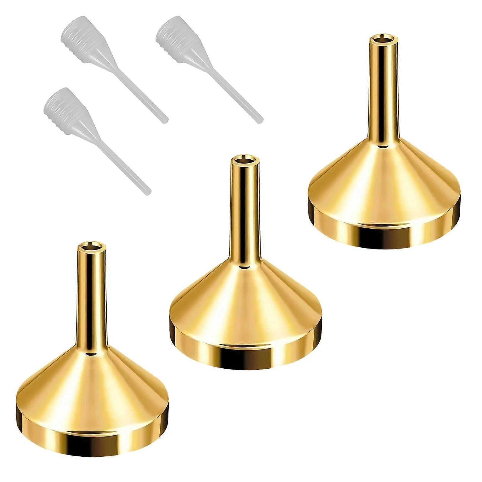 Set Aus 3 Praktischen Trichtern: Parfümtrichter, Kleiner Metalltrichter Zum Befüllen Von Wasser- Und Pulverflaschen Im Labor.