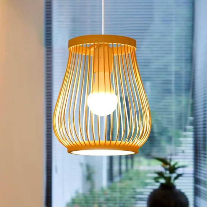 Dekorative Lampe Mit Gewebtem Bambusschirm. Geeignet Für Restaurants, Wohnzimmer, Bars Und Cafés. Yyv