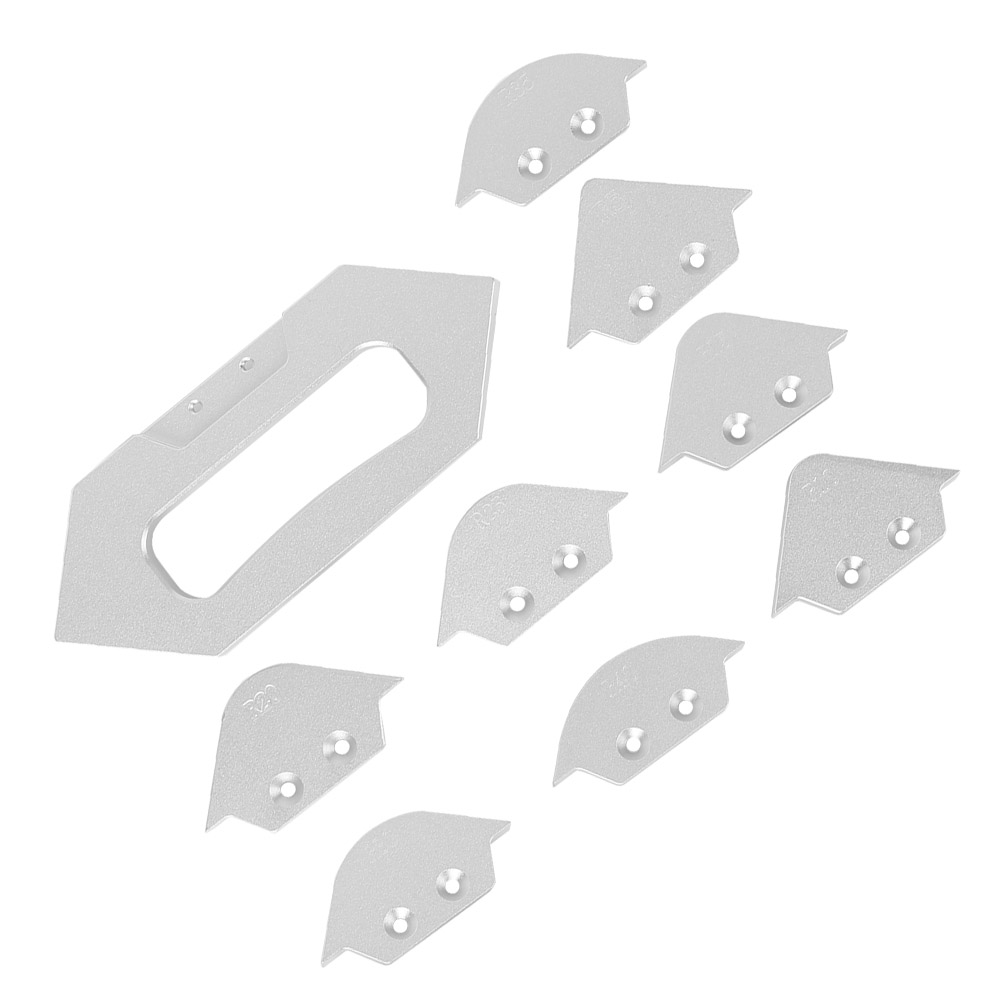 Ein Satz Schablonen Zur Bestimmung Des Radius Der Ecken Eines Frästisches Für Die Holzbearbeitung, Zum Anfasen Und Profilieren.