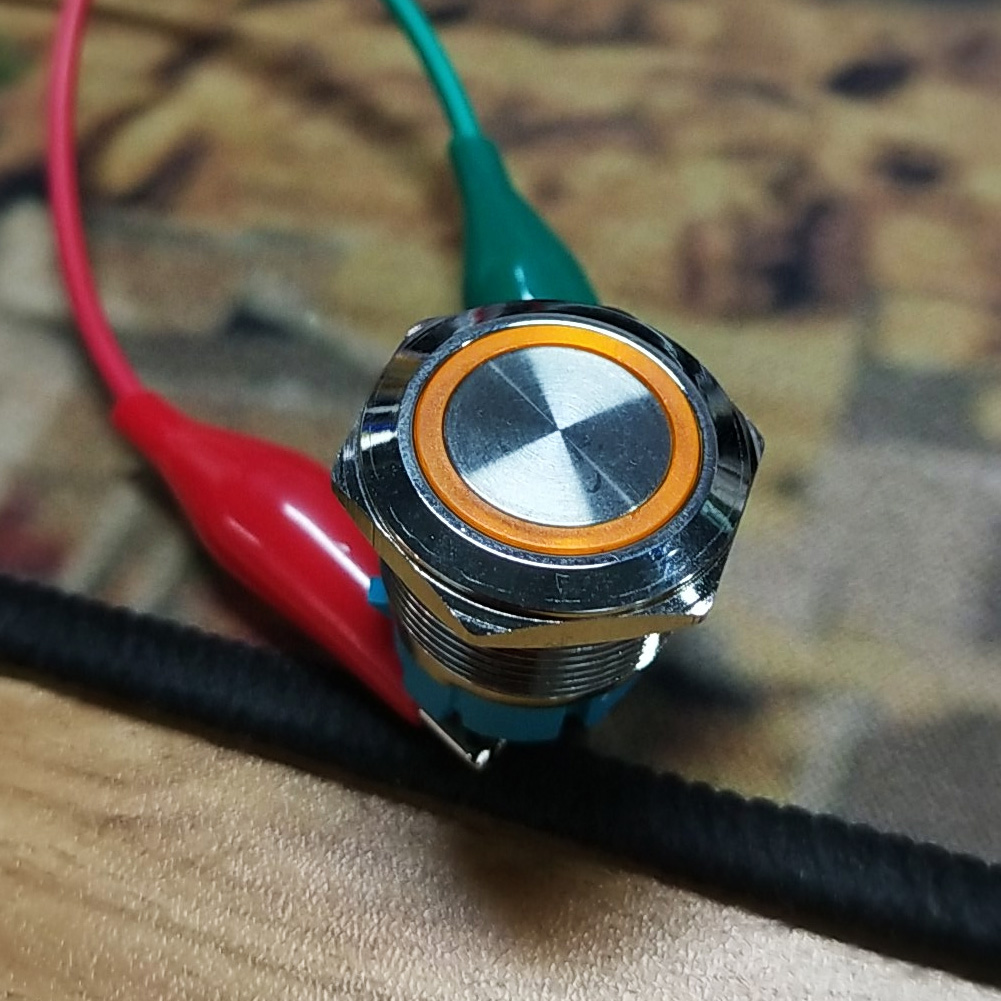2 Stück 4-polige Selbstverriegelnde Drucktaster Mit Leuchtring 22 Mm Ip65 Für Schiffs- Und Fahrzeugumbauten (gelb 220 V Ac)