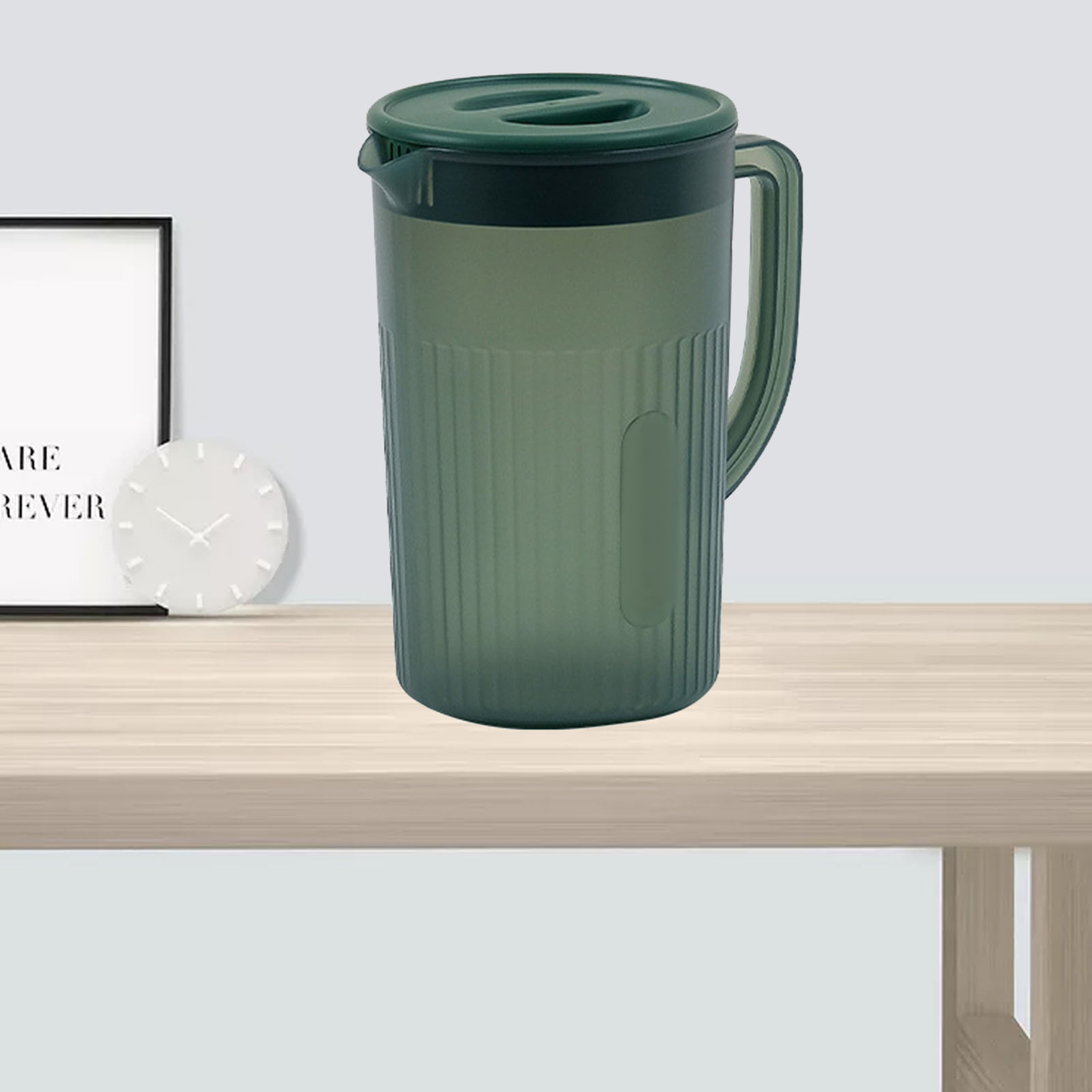 Großer Kunststoffkrug Mit Deckel, Hitzebeständig, Für Kaltes Wasser, Saft Und Tee, Dunkelgrün