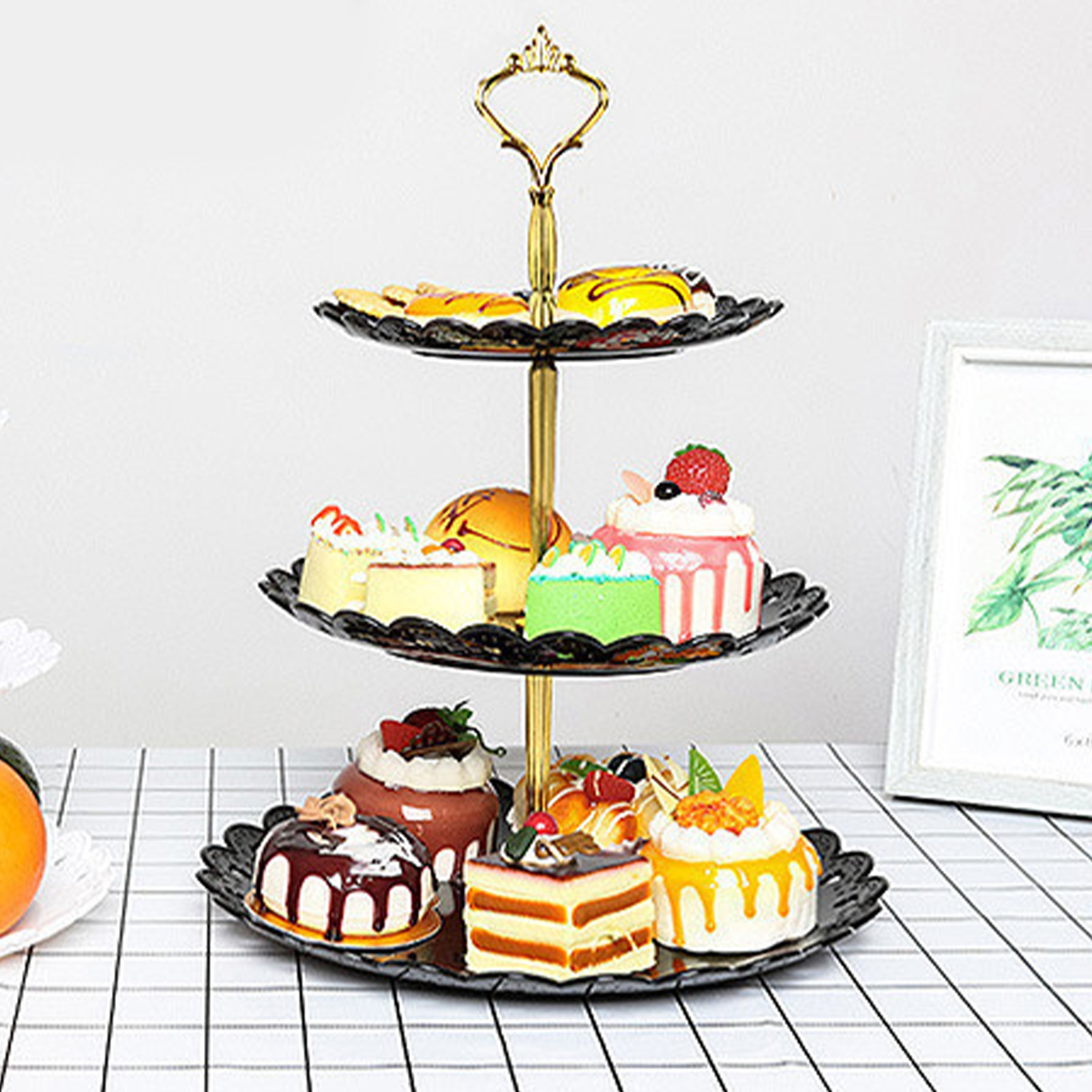 Dreistöckige Cupcake-etagere, 35 Cm Hoch, Platzsparend, Leicht, Dessert-präsentationsturm Für Partys Und Feste, Schwarz