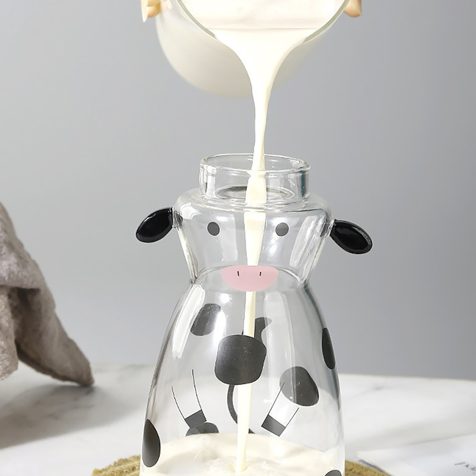 600 Ml Kreativer Glasbecher In Kuhform Mit Strohhalm