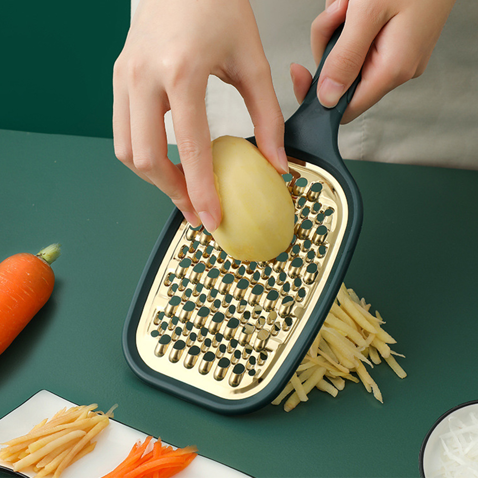 Tragbare Multifunktionsreibe, Stilvoll, Handlich Und Effizient, Mit Edelstahlklinge, Zum Zerkleinern Von Lebensmitteln In Der Küche, Z. B. Von Kartoffeln, Karotten Und Käse.