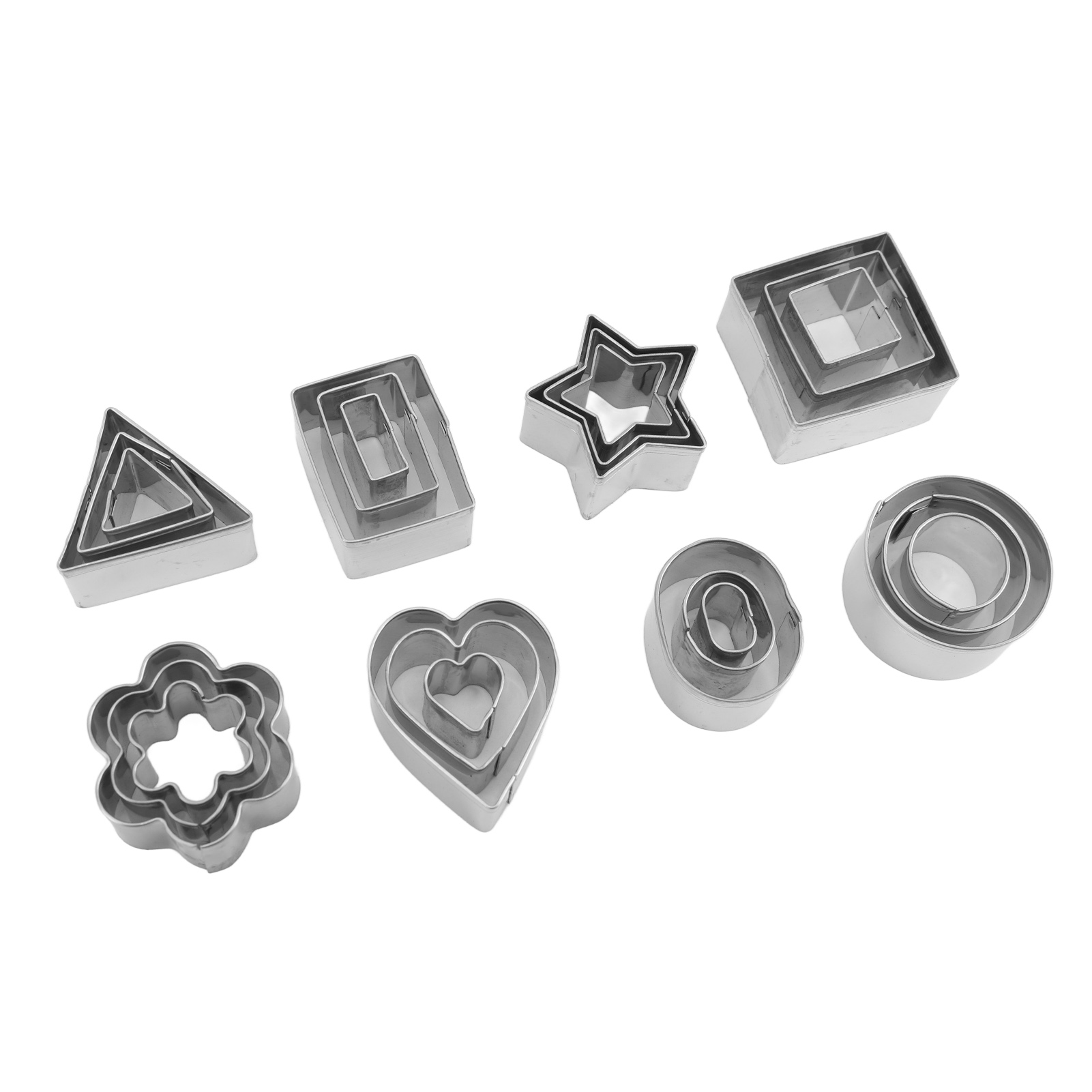 Set Mit Runden, Sternförmigen, Blumenförmigen, Herzförmigen, Quadratischen, Rechteckigen Und Dreieckigen Ausstechformen Aus Edelstahl Zum Backen