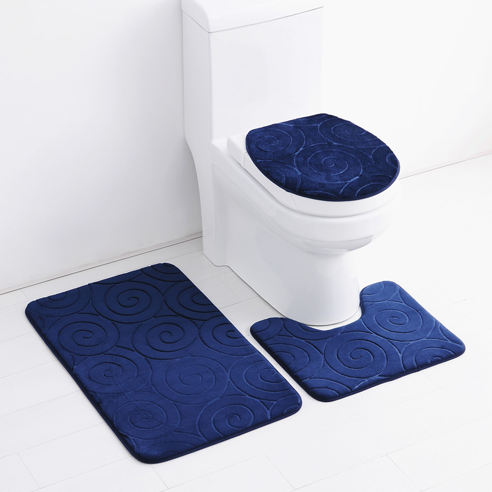 Set Aus 3 Badematten Mit Geprägtem Muster Für Wc-deckel, Fußmatten Und Saugfähige Matten In Marineblau