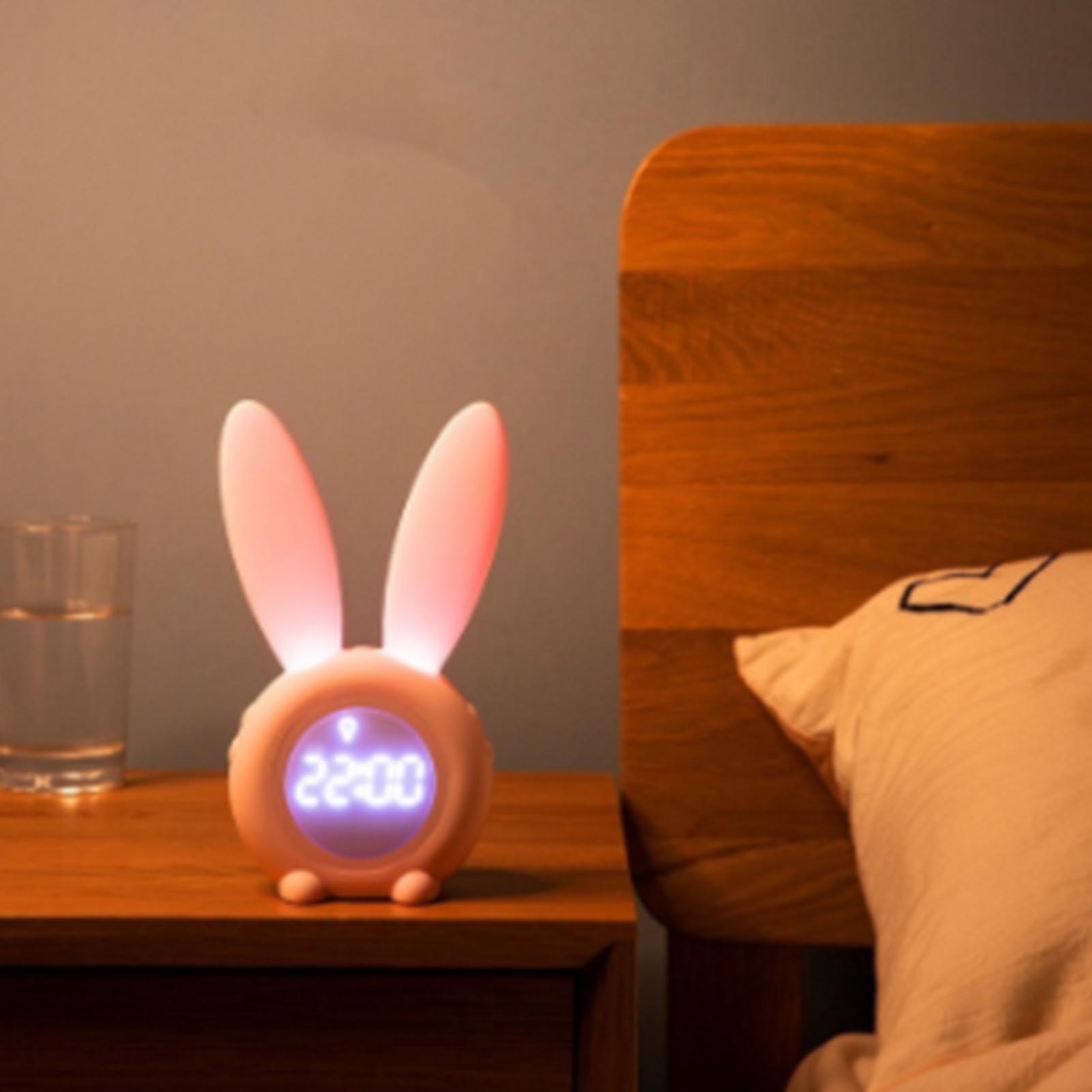 Digitaler Wecker In Form Eines Niedlichen Hasen, Led-nachtlicht, Beleuchtete Digitaluhr Fürs Kinderzimmer In Rosa