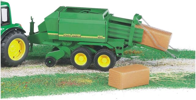 Bruder® Spielfahrzeug-Anhänger John Deere Grossballenpresse (02017), Made in Europe