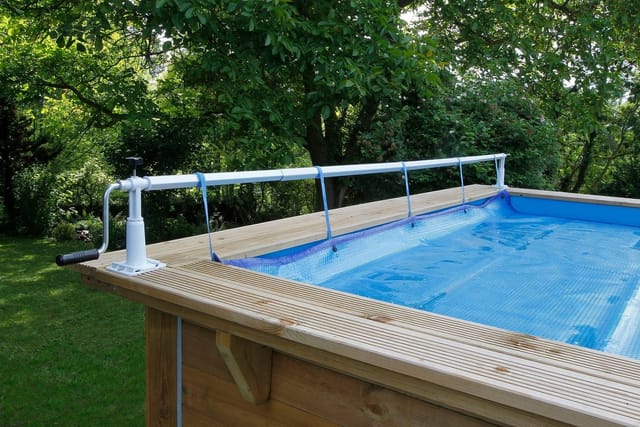 Ubbink Planenaufroller Aufrollvorrichtung XTRA, für Pools mit Rändern aus Holz, Rohren, Metall oder Beton