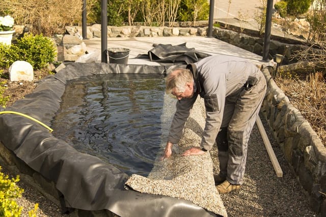 Aquagart Steinfolie Steinfolie 8m x 0,4m breit Für Teichrand Bachlauf Sandfarben, Verkleben, (1-St)