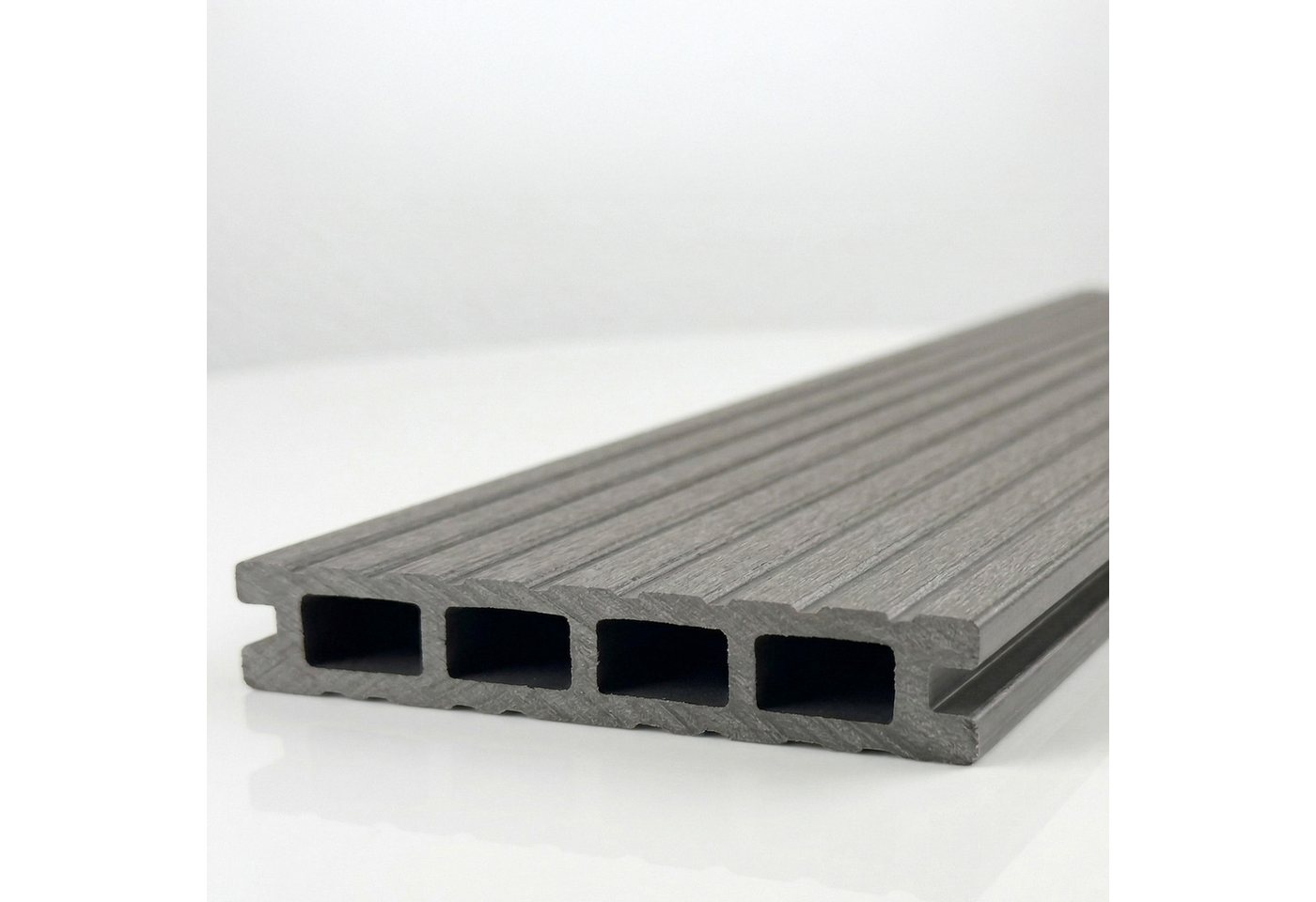 Woodstore24 Terrassendielen WoodoRhodos WPC Diele für Terrasse und Balkon mit Clipsystem, (Bodenbelag Komplettset mit Unterkonstruktion, Clip-Befestigung, 2,4m L x 12cm B x 2cm Stärke, in grau, anthrazit oder braun), Holzoptik, Klicksystem, Außenbereich, Gastronomie geeignet, wetterfest Bild 4