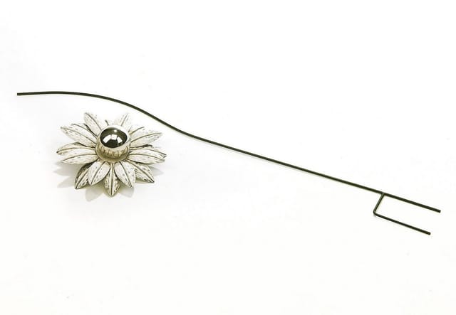 Kobolo Gartenstecker Dekostecker 2er Set Blume white flower H 89 cm (aus Metall)