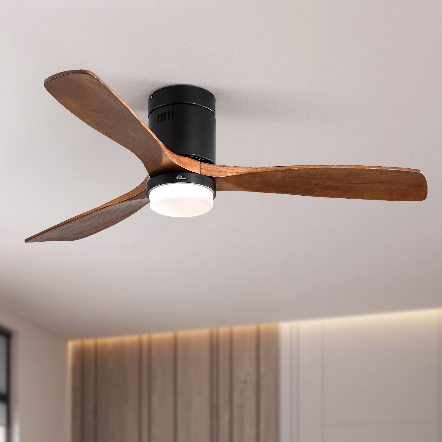 Deckenventilator 132x132x32 Cm Schwarz Aus Metall Und Massivholz Mit Led-licht, Reversiblem Dc-motor Und Fernbedienung
