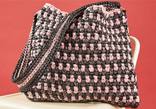 Woolly Hugs Woolly Hugs LEDER LOOK Häkelwolle, 80 m (Luxus-Garn mit Leder-Optik, ideal für DIY-Taschen), 200 g
