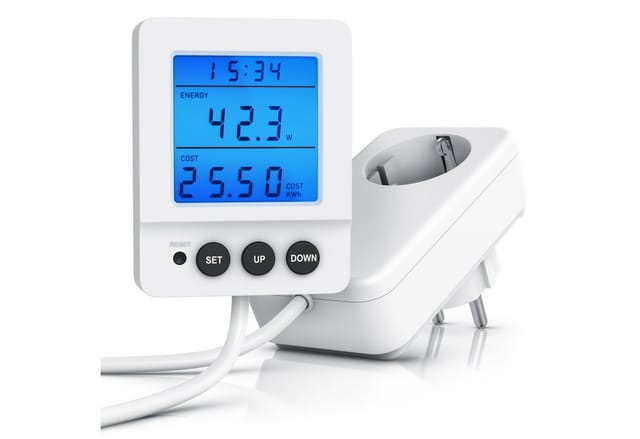 BEARWARE Energiekostenmessgerät digital, Strommessgerät, kabelgebundenes seperates Display, 3680 Watt, Stromverbrauchszähler, Stromzähler für die Steckdose, LED beleuchtet