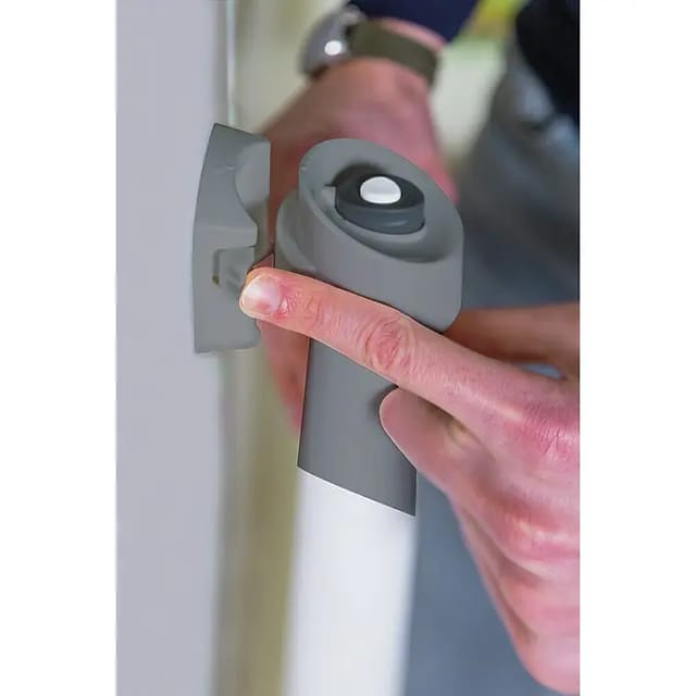 ABUS Treppenschutzgitter Treppenschutzrollo JC9514 Ben, ausziehbar 0-140 cm Breite, Memory-Funktion, Rückholmechanismus, Kindersicher, Tierbarriere