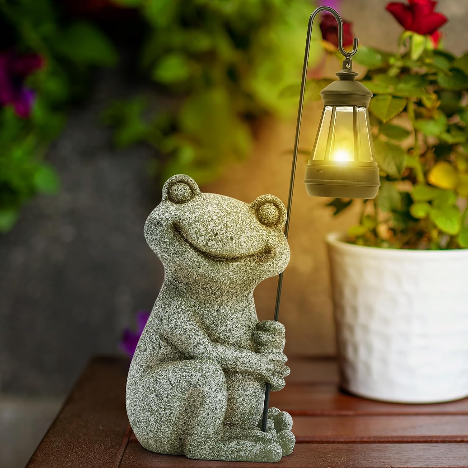 Dekorativer, Solarbetriebener Frosch Für Den Garten, Gartentierfigur Mit Solarlicht, Geschenk Zum Aufhängen
