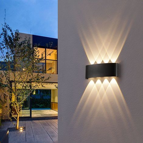 Moderne Led-wandleuchte Mit Nach Oben Und Unten Gerichtetem Licht, Ideal Für Schlafzimmer, Wohnzimmer Und Nachttisch.