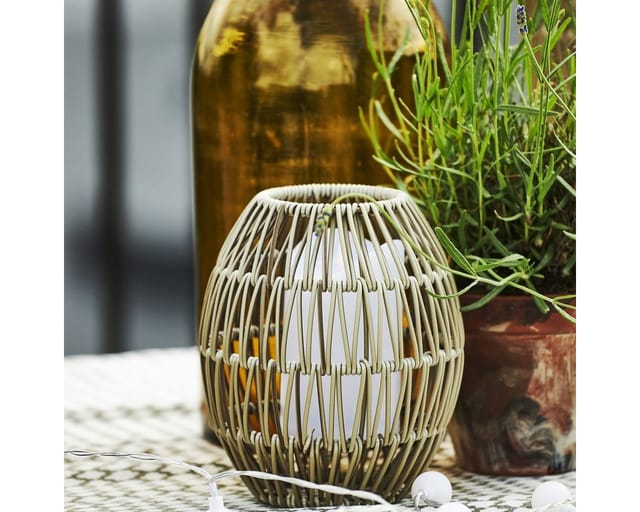 STAR TRADING LED-Kerze für Außen Terrasse Balkon Kunststoff 3D Flamme H: 15cm Timer weiß