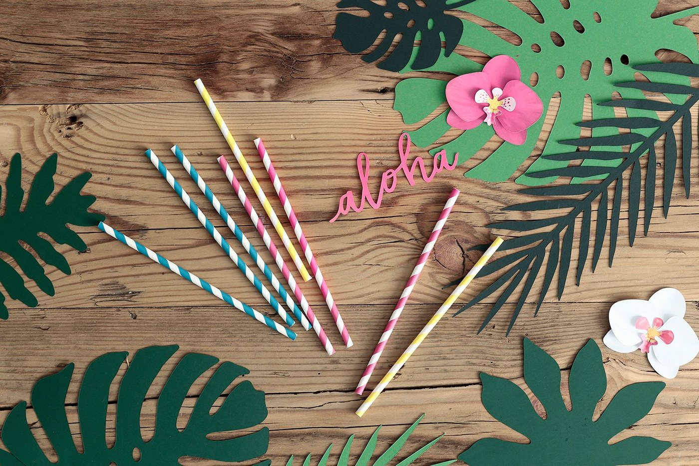 partydeco Trinkhalme, Papierstrohhalme diagonal gestreift 19cm weiß gelb 10er Set Bild 2