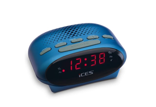 Lenco Radiowecker ICR-210 Blue modernes Uhrenradio mit LED Display & Batterie, erhältlich in 4 Farben