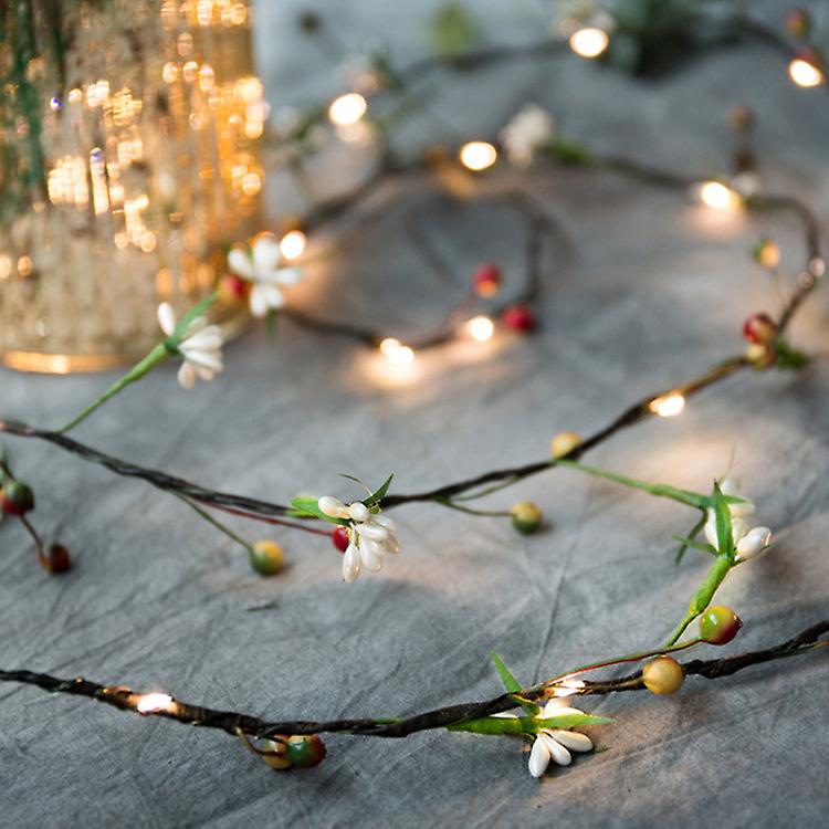 20 M Lange Led-lichterkette Aus Kupferdraht Und Rattan, Ideal Für Die Weihnachtszeit.