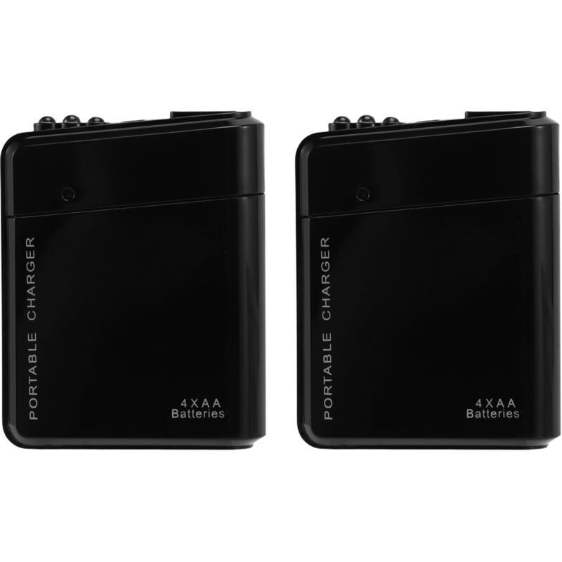 Tragbares Usb-ladegerät Mit 2 Schwarzen Aa-batterien Und 4 Aa-batterien Für Telefone