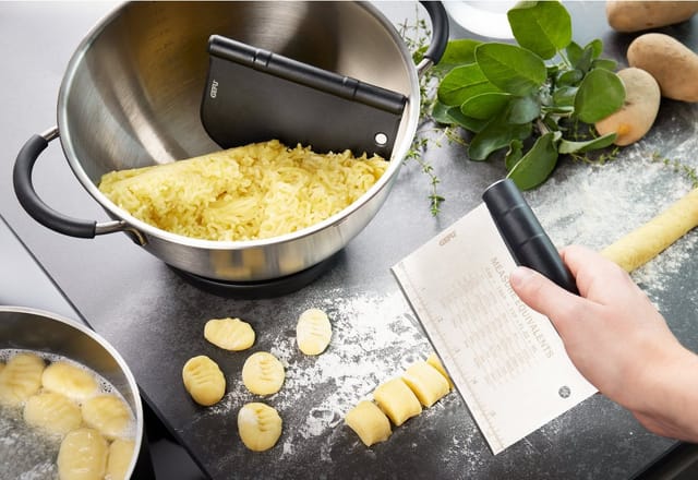 GEFU Teigspachtel DUTTO, Zwei in Eins, spülmaschinengeeignet