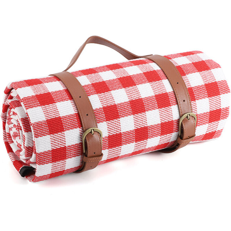 Faltbare Picknickdecke Mit Rot-weißem Karomuster —