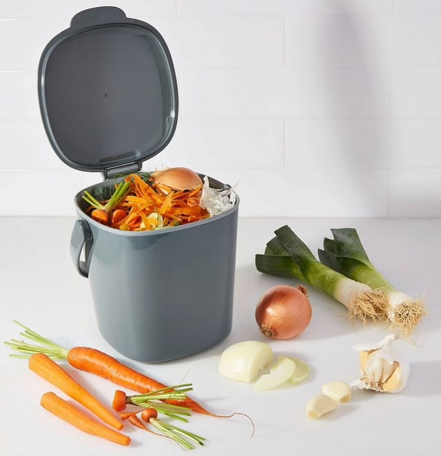 OXO Good Grips Biomülleimer Abfalleimer, Höhe ca. 19 cm, Komposteimer, Fassungsvermögen ca. 2,8 Liter