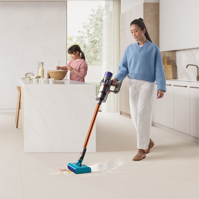 DYSON Akku-Handstaubsauger Cyclone V10 Submarine, 545 W, beutellos, Dyson Submarine Bodenaufsatz mit Nass-Walze
