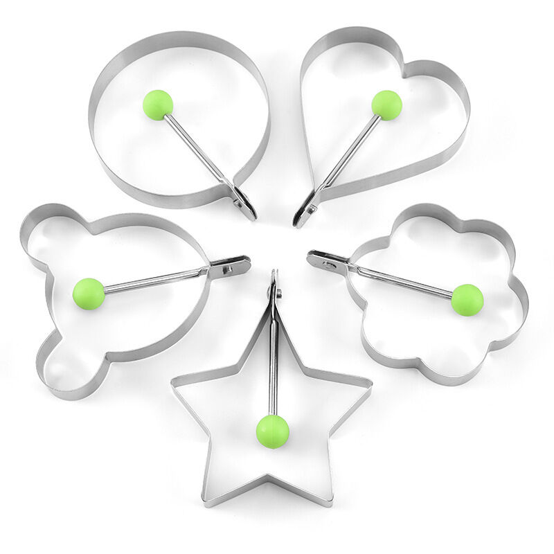 Set Aus 5 Antihaftbeschichteten Omelettformen Aus Edelstahl, In Den Formen Blume, Herz, Rund Und Mickey Mouse