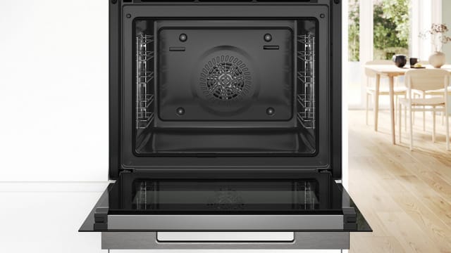 BOSCH Pyrolyse Backofen Serie 8 HBG7721B2, Air Fry für knusprige Lebensmittel & automatische Selbstreinigung