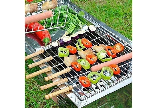 LA CUTE Grillspieß 10 Schaschlik Spieße Grill 30cm Schampura Edelstahl (Grillspieß-Set aus Edelstahl für vielseitiges Grillen, 10-St., 10 Grillspieße aus Edelstahl mit Holzgriff, 30 cm), Rostfreie Edelstahlspieße mit ergonomischem Holzgriff