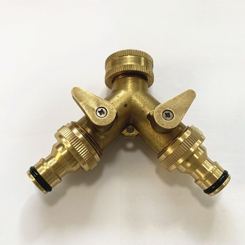 Y-verteiler Aus Messing Mit Zwei Separaten Kugelhahn-absperrventilen Für Innen- Und Außenbereich – Für G 3/4" Wasseranschluss (doppelkopf-schaltstutzen)