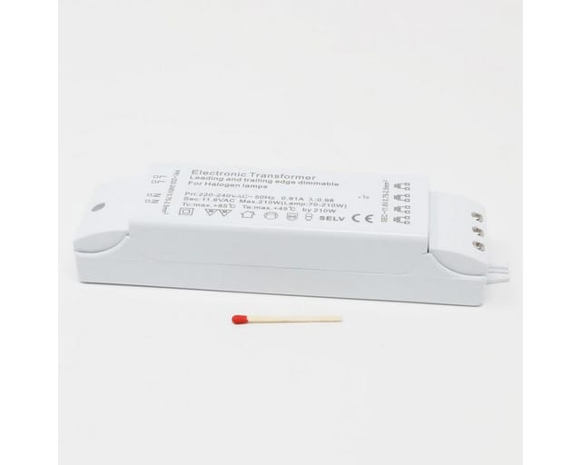Transmedia Elektronischer Halogen-Trafo 230/12V/70-210W, Überlastungsschutz, Trafo