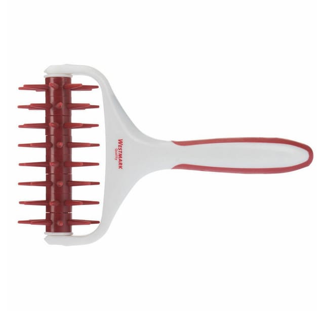 WESTMARK Teigschneider Stipproller, Länge: 20 cm, Kunststoff, Weiß/Rot