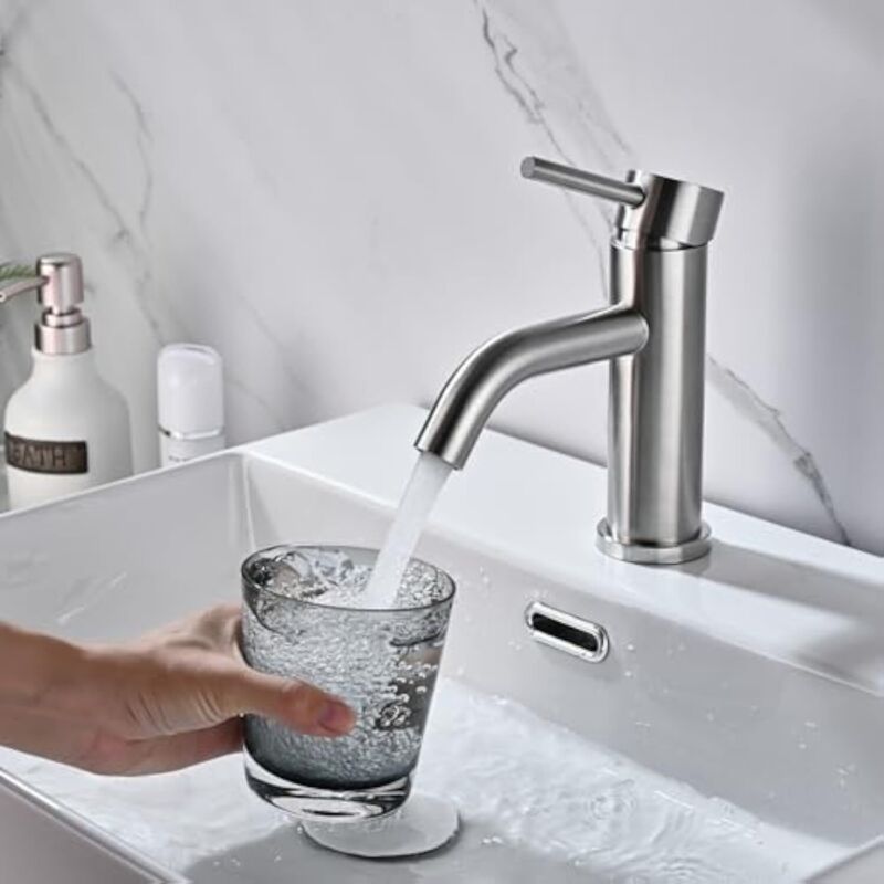 Waschbeckenarmatur, Waschbeckenhahn, Einhebelmischer Für Waschbecken, Einstellbar Für Warmes Und Kaltes Wasser, Silber