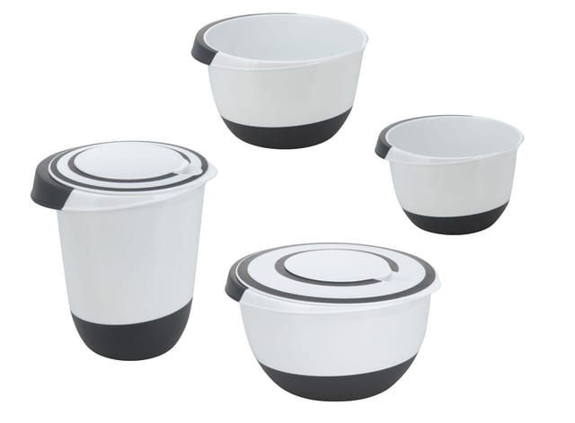 Spetebo Rührschüssel Kunststoff Rührschüssel mit Deckel - 4er Set, Kunststoff, (mit rutschfestem Boden, 1-tlg), stapelbare Schüsseln in verschiedenen Größen