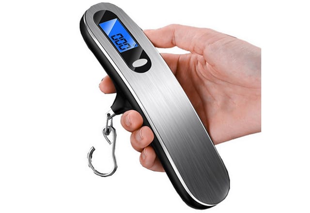 VERCO Kofferwaage Digital mit LCD Display, Tragkraft 50 kg, (KG), Gepäckwaage Hängewaage Reisewaage Handwaage Paketwaage