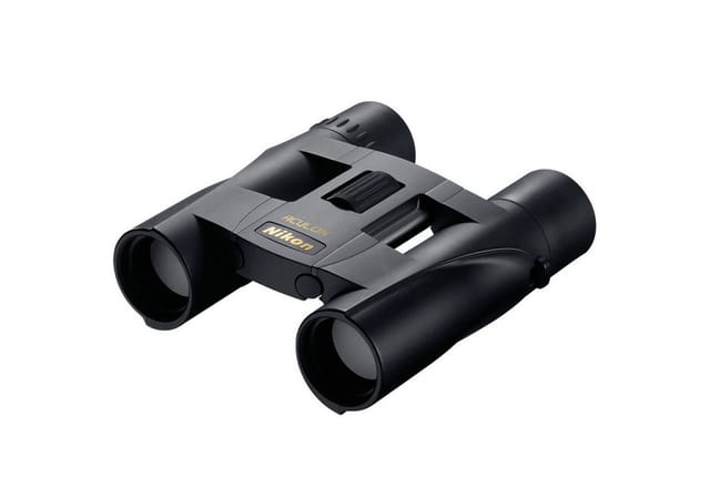 Nikon Fernglas Aculon A30 8x25 Fernglas