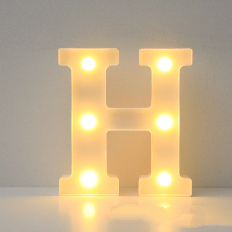 Una Letra H Luminosa Con Cuatro Led, De Aproximadamente 16 Centímetros De Diámetro, Es Perfecta Para Fiestas De Cumpleaños, Navidad Y Pedidas De Mano.