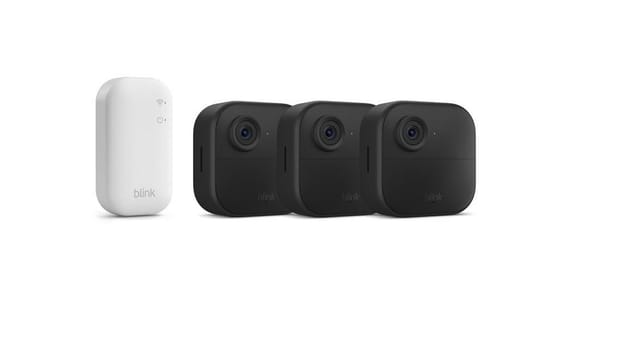 blink Überwachungskamera Kamera Outdoor 4 Sicherheitskamera 3-Kamera-System (Außenbereich, Innenbereich, 3-tlg)