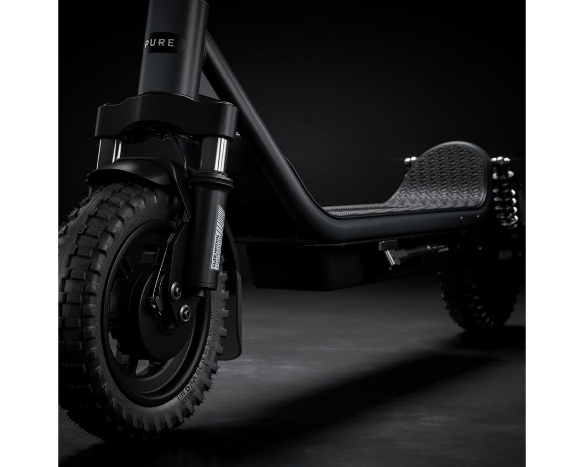 Pureelectric E-Scooter PURE AIR⁶ ULTRA SUSPENSION E-Scooter mit Doppelfederung, Bis zu 90 km Reichweite. Doppelte Federung. 1200W Motor