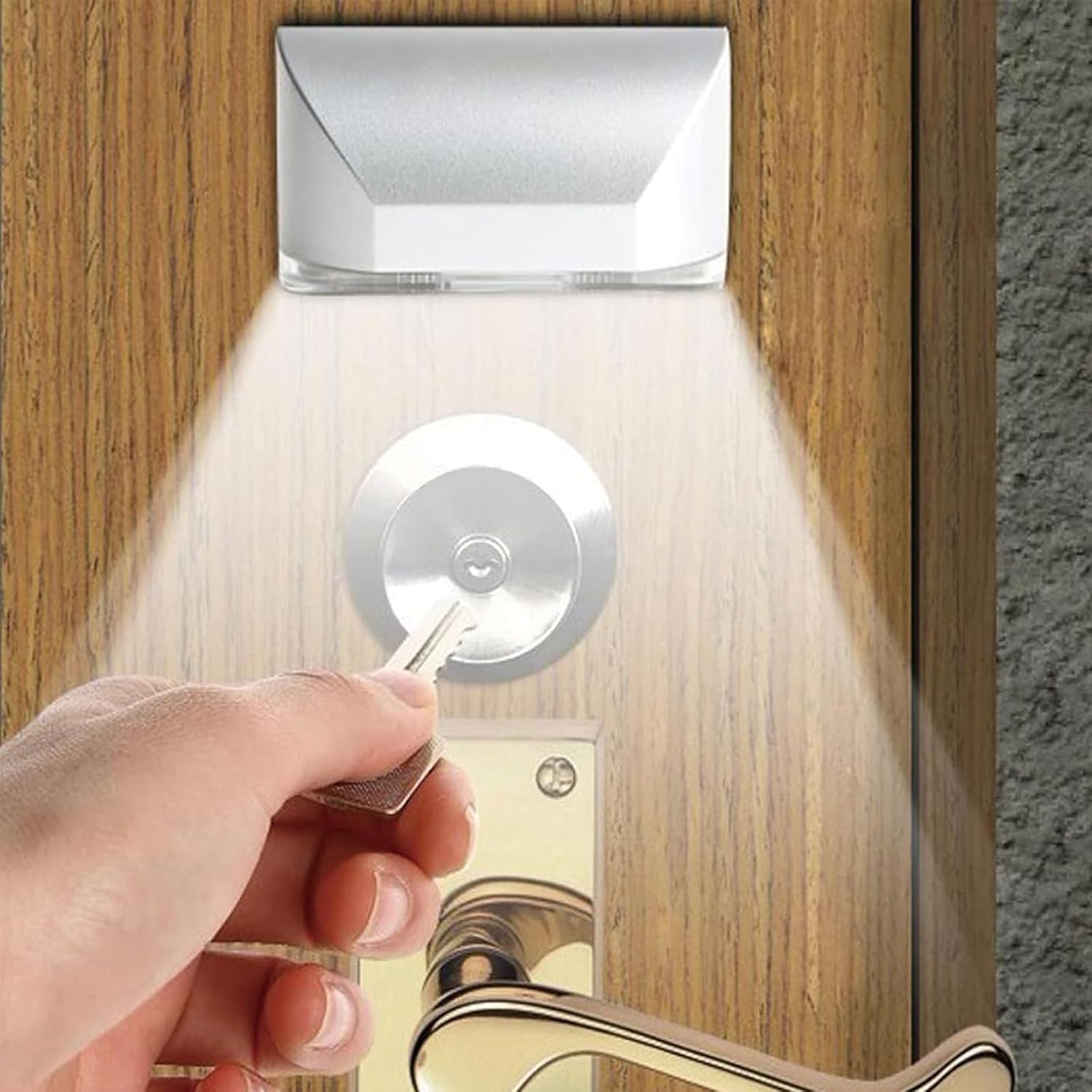 Apex Haustürleuchte, Batteriebetrieben, Mit Automatischem Bewegungsmelder Und 4 Leds.