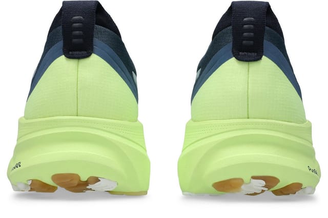 Asics GEL-KAYANO 32 LITE-SHOW Laufschuh für mehr Stabilität, mit reflektierenden Elementen