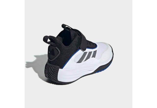 adidas Sportswear OWNTHEGAME 3.0 Basketballschuh (für Kinder & Jugendliche)