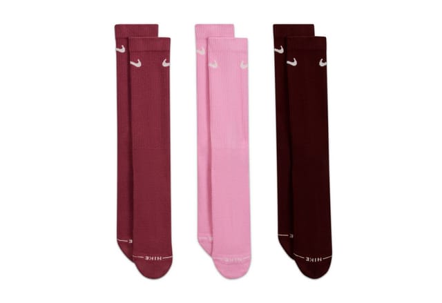 Nike Sportsocken U NK ED ELVD CRW 3P - 144 für sportliche Aktivitäten, sportlicher Stil, angenehmes Tragegefühl