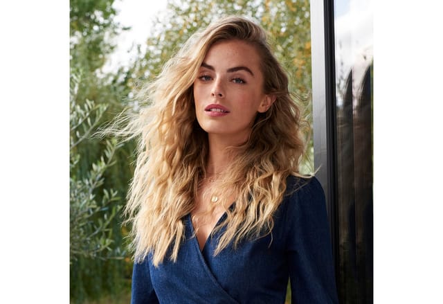 BaByliss Welleneisen Deep Waves Welleneisen für große Wellen / Beach Waves, W2447E Turmalin-Beschichtung, Turmalin-Keramik, Lockenstab, 3 Temperaturen bis 200°C, Wellenstyler