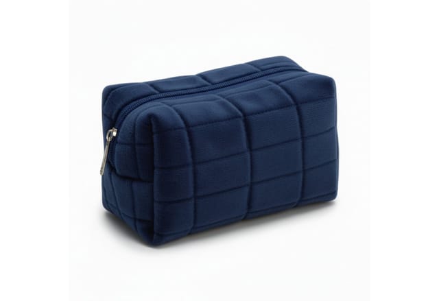 Malantis Kosmetiktasche Malantis Plüsch Kosmetiktasche weicher, faltbarer MakeUp Kulturbeutel (super weich und flauschig, 1 Stück), Wasch Beutel für Reise oder Sport in modernen Farben